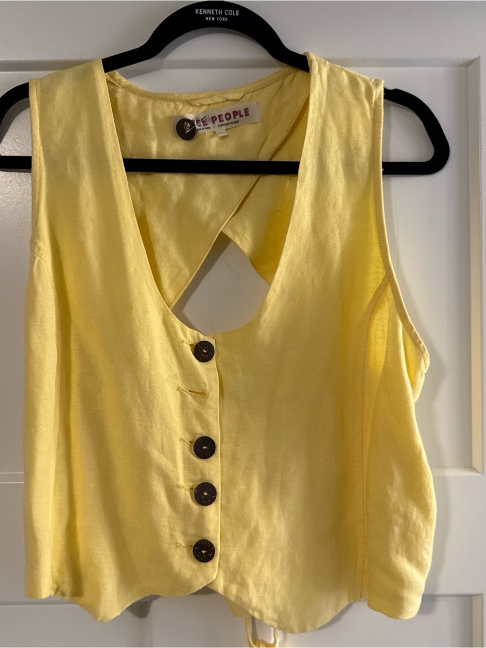 Free People Yellow Button-Front Sleeveless Top missing bottom, but is attached.
